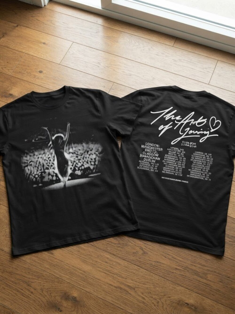 Olivia Dean The Art of Loving 2026 Tour Photo Graphic Double Sided T-Shirt
